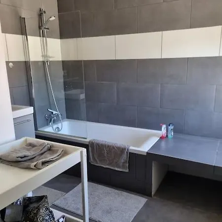 Semesterbostad Corps De Ferme Renove - 14 Personnes Saint-Viaud