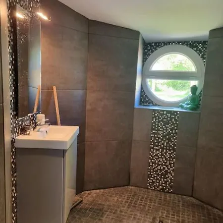 Semesterbostad Corps De Ferme Renove - 14 Personnes