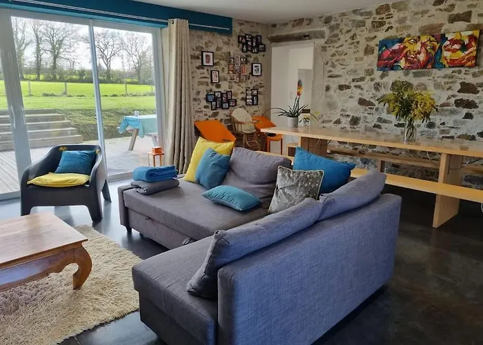 Ferienhaus Corps De Ferme Renove - 14 Personnes Saint-Viaud