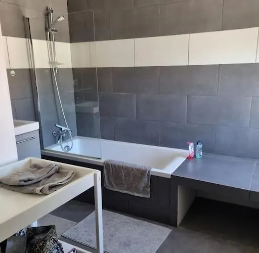 Ferienhaus Corps De Ferme Renove - 14 Personnes Saint-Viaud