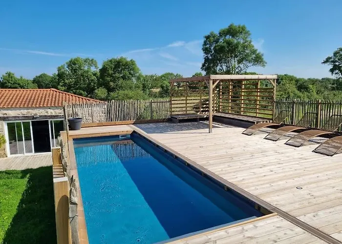 Ferienhaus Corps De Ferme Renove - 14 Personnes *