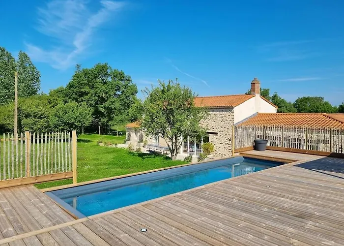 Corps De Ferme Renove - 14 Personnes Saint-Viaud